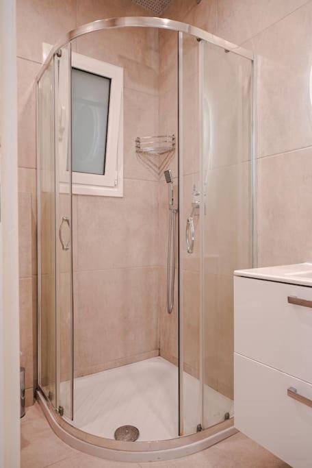 Syntagma Square, 60Sqm Dream Suite เอเธนส์ ภายนอก รูปภาพ